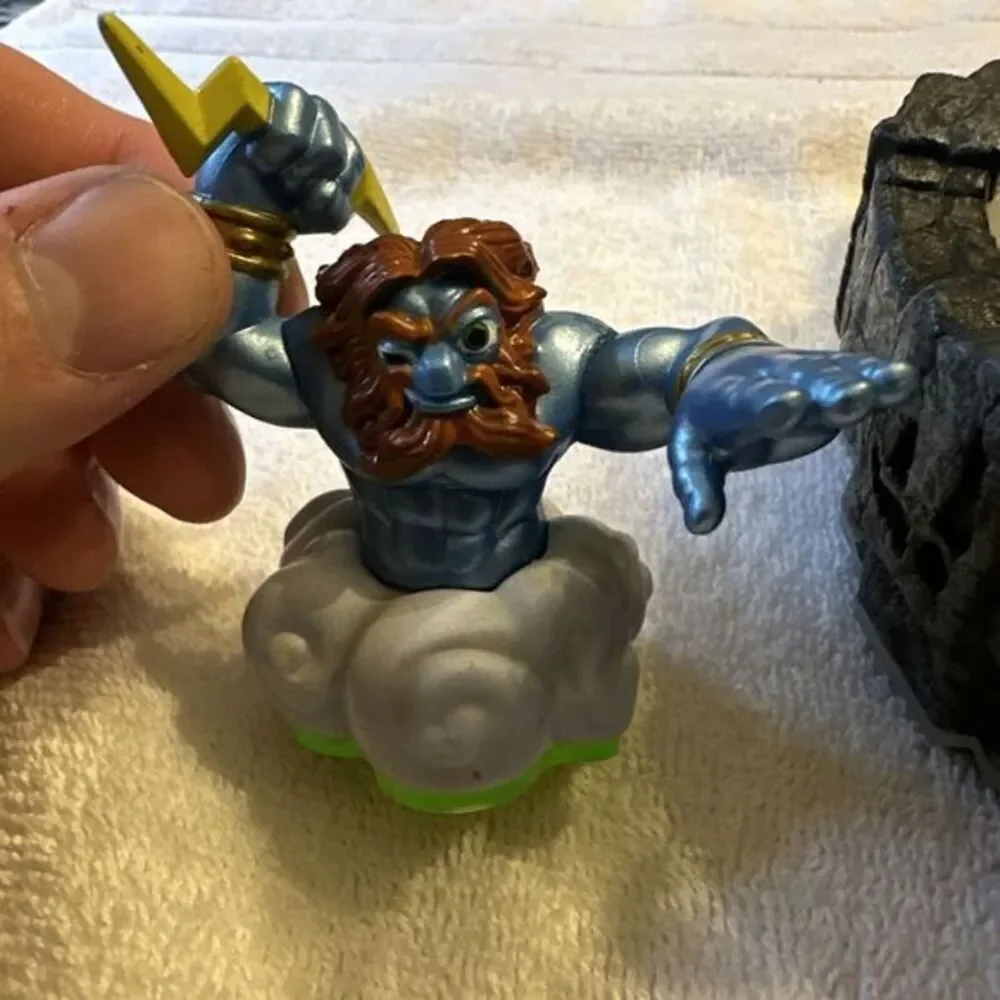 Skylanders Portal of Power‎ Xbox 360, 3 Characters Included